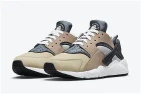 Nike Air Huarache Escape (2021)