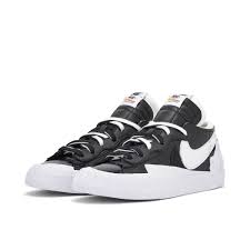 Nike Blazer Low Sacai Black Patent Leather