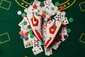 Jordan 1 Low Spades